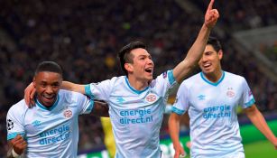Lozano celebra su anotación frente al Inter
