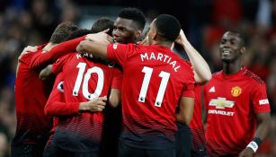 Jugadores del Manchester United festeja gol contra Bournemouth
