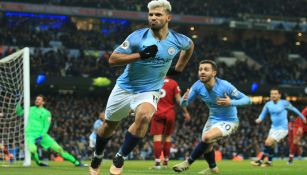 Sergio Agüero festeja gol con Manchester City