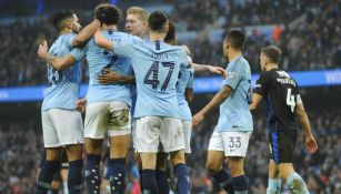 Manchester City festeja gol contra Rotherham