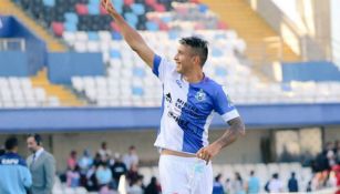 Rodrigo Contreras festeja triunfo de su equipo