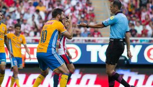 Santander le pitará de nuevo a Chivas un partido de la Liga MX