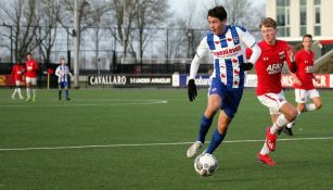 Teun Wilke en un partido con el Heerenveen Sub 17