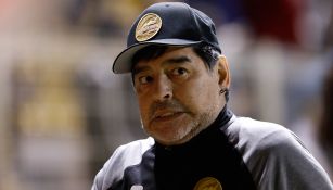 Maradona, durante un juego con Dorados de Sinaloa