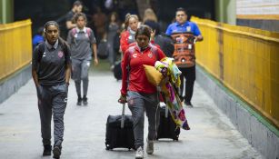 Necaxa arriba al Universitario tras el incidente con su autobús 