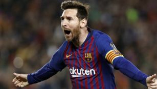 Lionel Messi festeja un gol contra el Manchester United