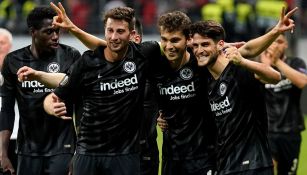 Frankfurt festeja triunfo ante Benfica en Europa League