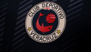 El logo del uniforme conmemorativo de Veracruz