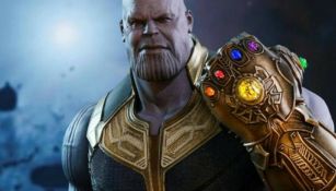 Thanos con el guantelete del infinito