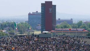 Torre de Rectoría desde el Estadio Olímpico Universitario