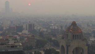 Panorámica de la Ciudad de México contaminada