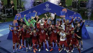 Liverpool levante el título de Champions League