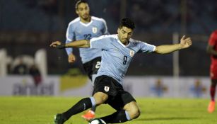 Suárez se barre durante encuentro de Uruguay 