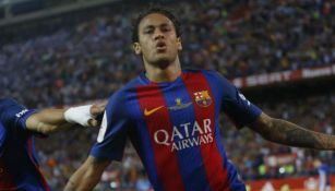 Neymar en un partido con el Barcelona 