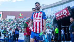 Oribe Peralta sale al campo para el partido contra Santos del Apertura 2019