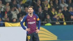 Messi se lamenta en un partido del Barcelona 