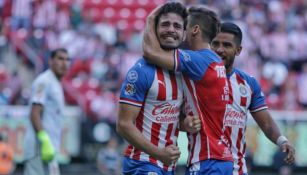 Antonio Briseño celebra su gol ante Tigres 