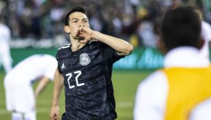 Hirving Lozano celebra un gol con la Selección Mexicana