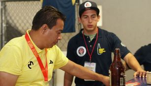 La venta de cerveza en uno de los estadios del futbol mexicano