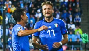 Ciro Immobile celebra el primer gol de Italia sobre Finlandia