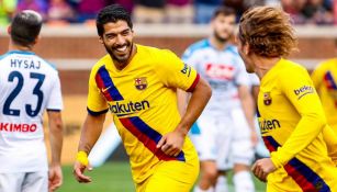 Luis Suárez celebra una anotación con el Barcelona 