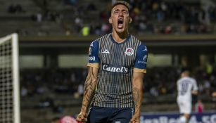 Ricardo Centurión se lamenta durante un partido con Atlético San Luis