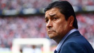 Luis Fernando Tena en el juego entre Toluca y Chivas