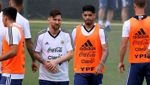 Lionel Messi y Éver Banega en un entrenamiento con la Selección Argentina