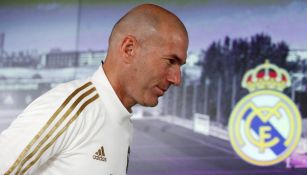 Zinedine Zidane, en conferencia de prensa con el Real Madrid
