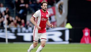 Daley Blind en juego con el Ajax