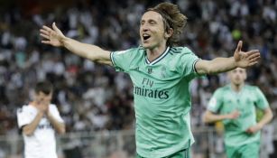 Luka Modric en festejo de gol