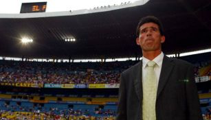  Eduardo de la Torre como técnico de Chivas en 2003