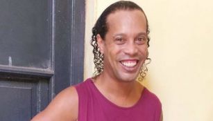 Ronaldinho sonriente en prisión