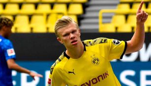 Erling Haaland celebra una diana con el Dortmund 