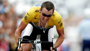 Armstrong en carrera del Tour de France