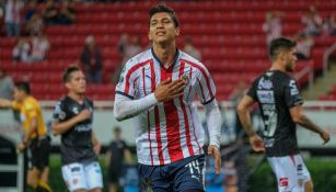 Ángel Zaldívar en celebración de gol con Chivas