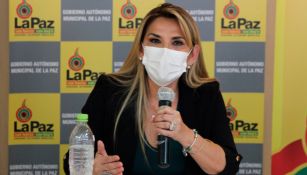 Jeanine Añez dio positivo por coronavirus