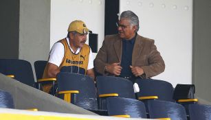 Mario Trejo junto al Tuca en su paso por Pumas