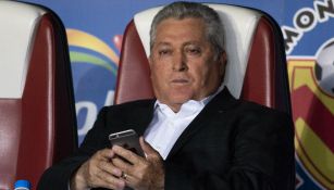 Chivas: Tras derrota ante Santos, afición rojiblanca pide a Vucetich