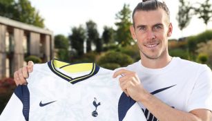 Bale con la playera del Tottenham 