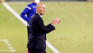 Zinedine Zidane durante un compromiso del Real Madrid 