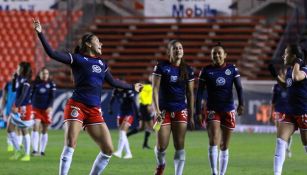 Norma Palafox celebrando un gol con Chivas Femenil