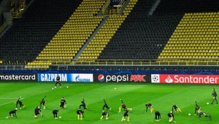 El estadio del Borussia Dortmund previo a un partido de Champions League