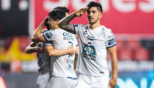 Víctor Guzmán celebrando gol ante Xolos