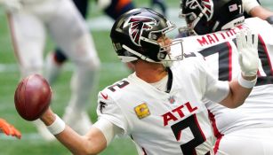 Matt Ryan en victoria de Falcons sobre Broncos