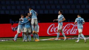 Jugadores del Celta celebran gol vs Granada