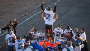 Rubén Rovelo se llevó la NASCAR México 2020