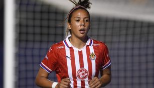 María Sánchez durante un partido con Chivas Femenil