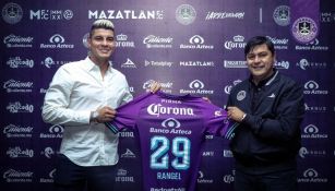 Michael Rangel fue presentado con Mazatlán FC 