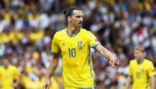 Zlatan Ibrahimovic: Delantero del Milan volvería con la selección de Suecia